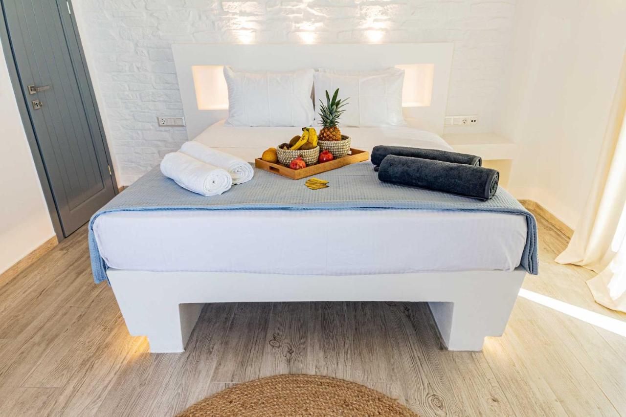Villa Iakinthos By Mykonian Kazarte Mykonos Town Buitenkant foto